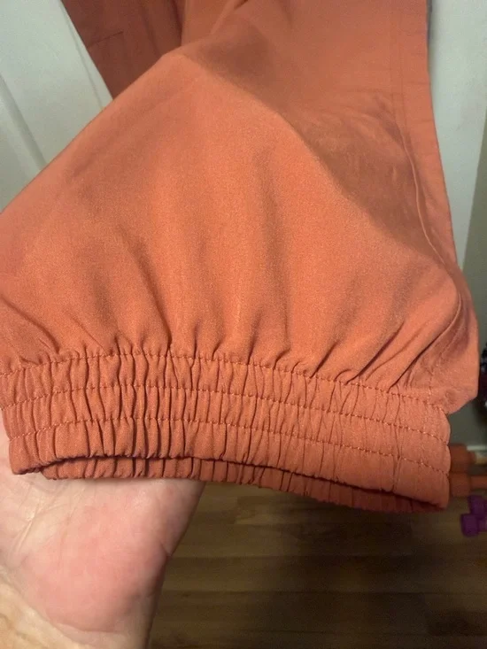 Men's Rust Drawstring Jogger Pants - Picture 6 of 7